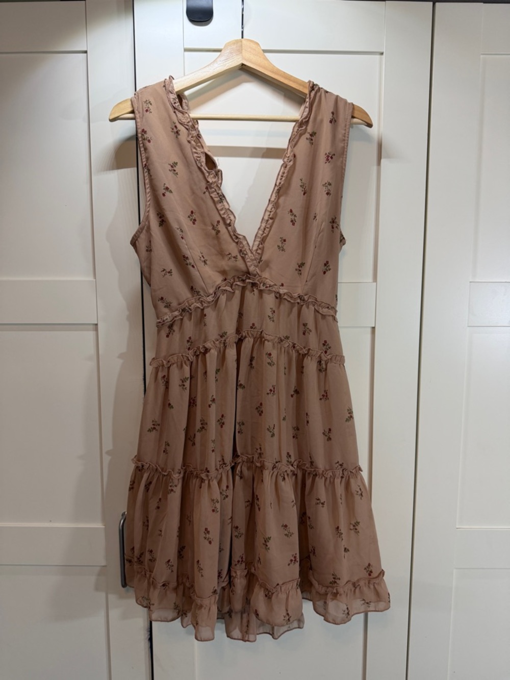 Justify Mauve Floral Ruffle Tiered Dress B7